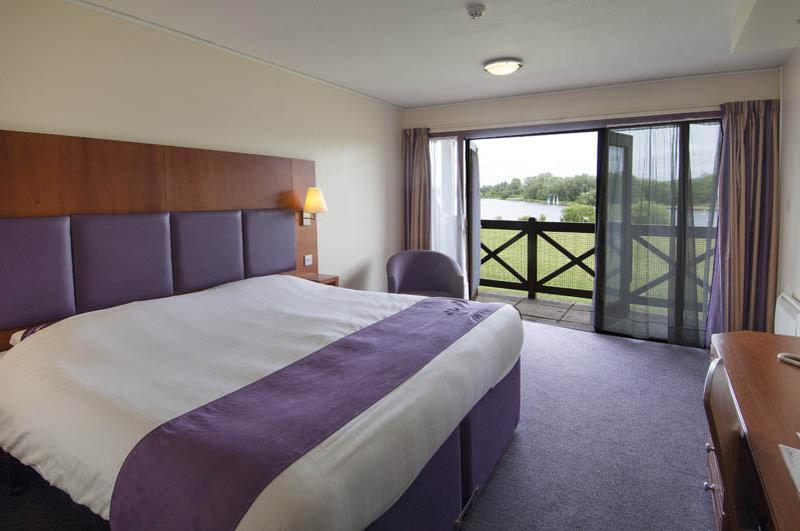Premier Inn Milton Keynes South Exteriér fotografie